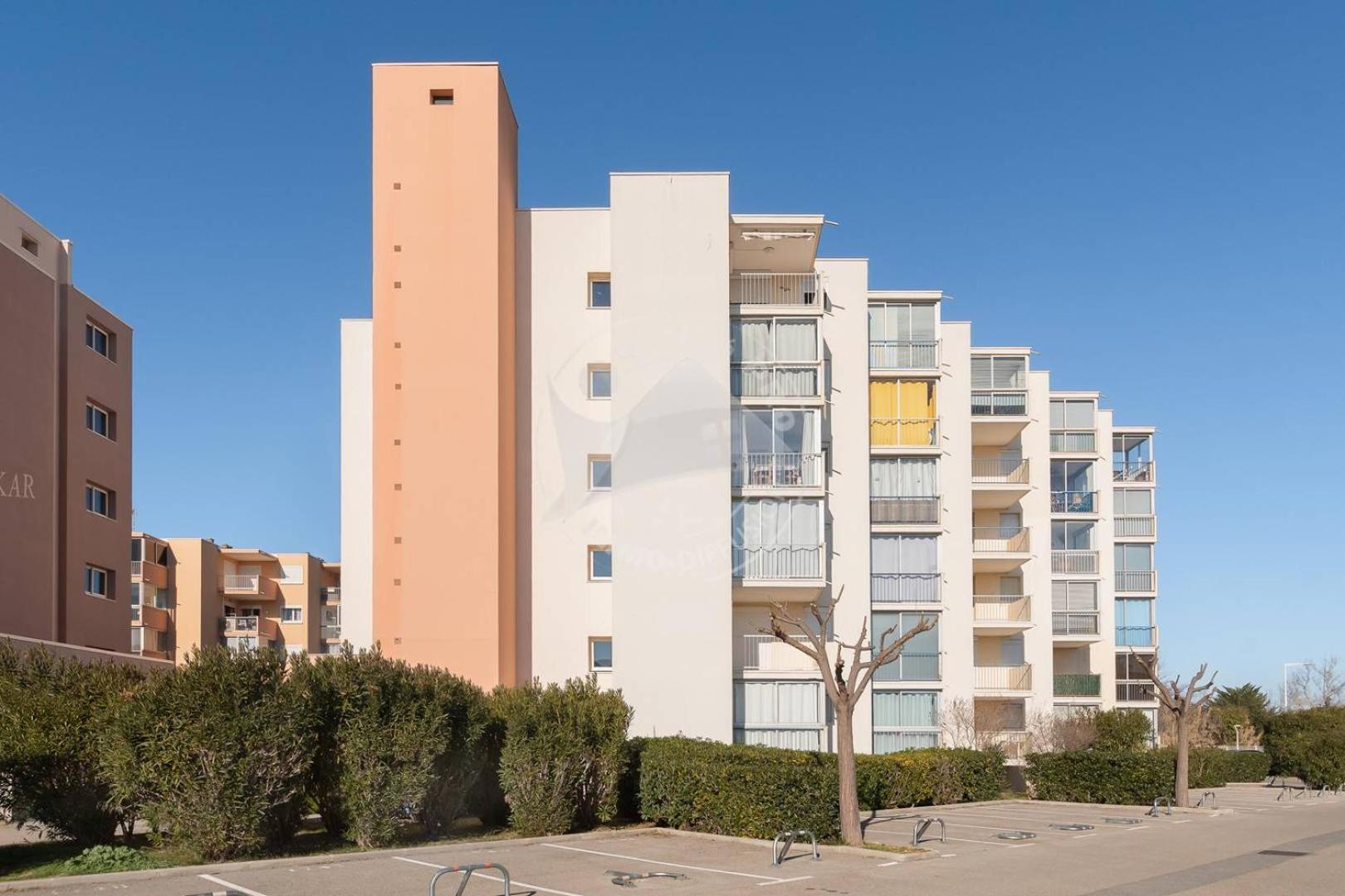 As21116 - P2 Centre Ville Dans Une Residence A 200M De La Plage Le Grau-du-Roi Exteriér fotografie